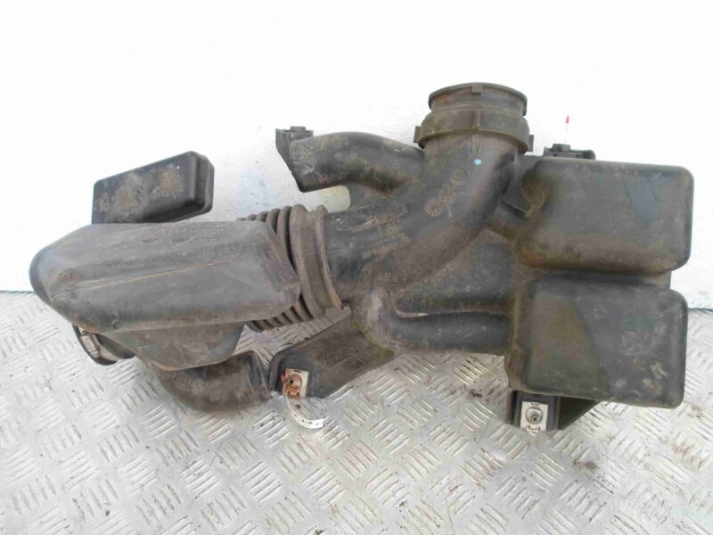 Изображение товара 78704 - 00078704 patrubok vozdushnogo filtra