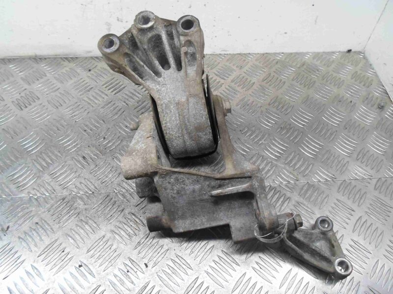 Изображение товара 78819 - 00078819 podushka krepleniya kpp