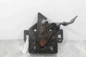 Изображение товара 79098 - 00079098 zamok kapota BMW 4 Series 2