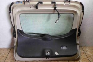 Изображение товара 79205 - 00079205 kryshka bagazhnika Toyota Hiace 8