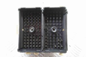 Изображение товара 79219 - 00079219 blok predokhranitelej Toyota Venza 1