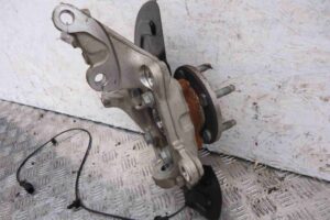 Изображение товара 79290 - 00079290 kulak povorotnyj levyj Skoda Yeti 3