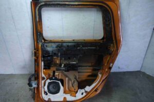 Изображение товара 79373 - 00079373 dver zadnyaya pravaya Toyota Venza 1