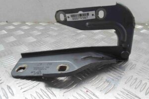 Изображение товара 79387 - 00079387 petlya kapota pravaya Mercedes A klasse 3