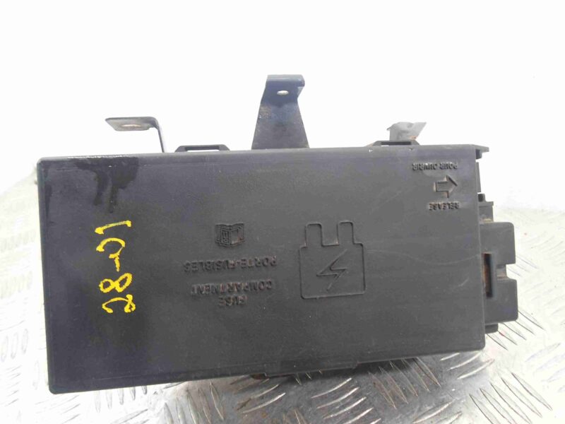 Изображение товара 79497 - 00079497 blok predokhranitelej BMW 4 Series