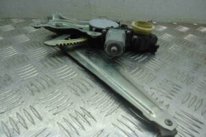 Изображение товара 79541 - 00079541 steklopodemnik zadnij levyj Chevrolet Blazer 3