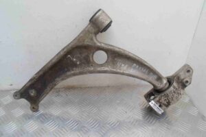 Изображение товара 79686 - 00079686 rychag perednij levyj nizhnij Volvo S40 1