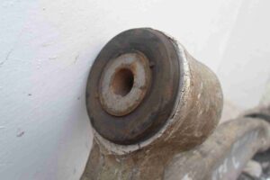 Изображение товара 79686 - 00079686 rychag perednij levyj nizhnij Volvo S40 2