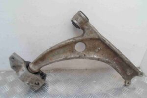 Изображение товара 79686 - 00079686 rychag perednij levyj nizhnij Volvo S40