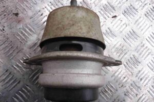 Изображение товара 79954 - 00079954 podushka krepleniya dvigatelya 3