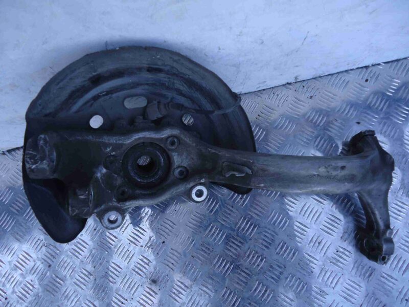 Изображение товара 79962 - 00079962 kulak povorotnyj pravyj