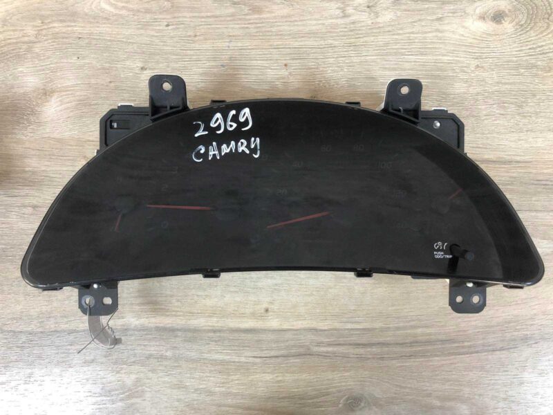 Изображение товара 80065 - 00080065 schitok priborov Subaru Tribeca