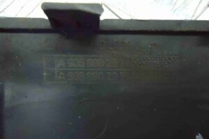 Изображение товара 80109 - 00080109 nakladka zadnego bampera Toyota Celica 1