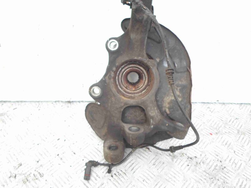 Изображение товара 80183 - 00080183 kulak povorotnyj levyj Ford Scorpio