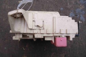 Изображение товара 80263 - 00080263 blok predokhranitelej Subaru Tribeca 1