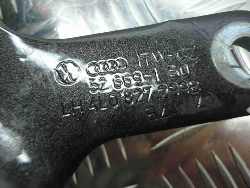 Изображение товара 80373 - 00080373 petlya kryshki bagazhnika