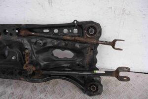 Изображение товара 80439 - 00080439 balka zadnyaya Subaru Legacy 1