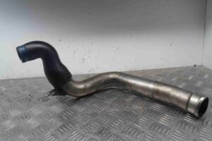 Изображение товара 80521 - 00080521 patrubok interkulera Toyota Previa 1