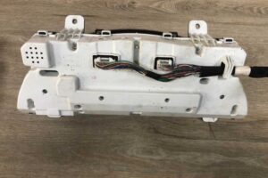 Изображение товара 80598 - 00080598 schitok priborov Subaru Tribeca 3