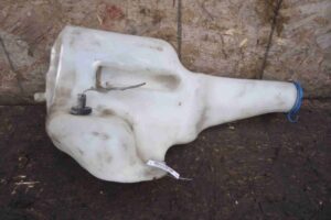 Изображение товара 80818 - 00080818 bachok omyvatelya Fiat Brava 3