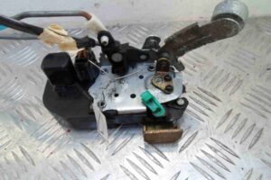 Изображение товара 80838 - 00080838 zamok dveri Peugeot 207 3