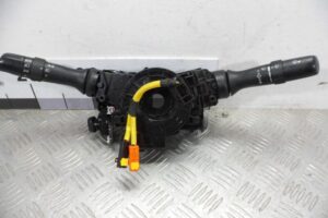 Изображение товара 81082 - 00081082 pereklyuchatel podrulevoj (strekoza) Chevrolet Blazer