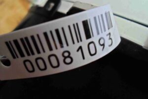 Изображение товара 81093 - 00081093 schitok priborov Peugeot 306 1