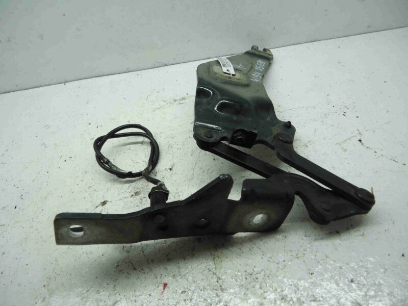 Изображение товара 81106 - 00081106 petlya kapota pravaya