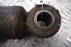 Изображение товара 81136 - 00081136 amortizator perednij pravyj Ford S MAX 2