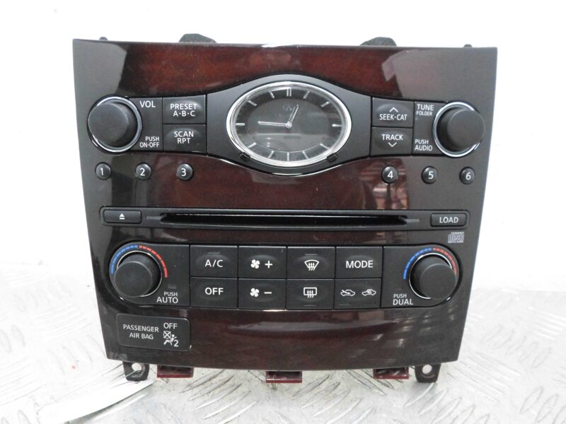 Изображение товара 81232 - 00081232 panel upravleniya magnitoloj Toyota Hiace