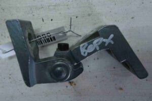 Изображение товара 81302 - 00081302 petlya dveri zadnyaya 3