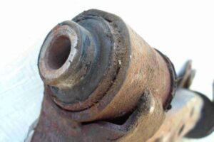 Изображение товара 81610 - 00081610 rychag perednij levyj nizhnij Citroen Berlingo 1