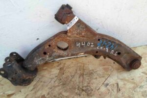 Изображение товара 81610 - 00081610 rychag perednij levyj nizhnij Citroen Berlingo 2