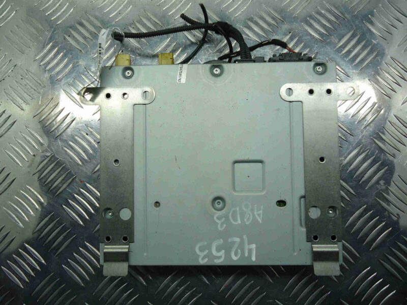 Изображение товара 81927 - 00081927 blok upravleniya priema signala magnitoly