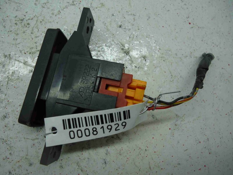 Изображение товара 81929 - 00081929 knopka avarijnoj signalizatsii