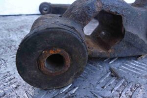 Изображение товара 81934 - 00081934 rychag perednij pravyj nizhnij Toyota Venza 2