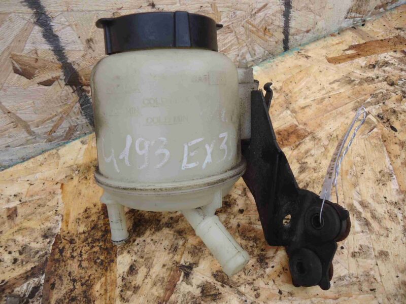 Изображение товара 81943 - 00081943 bachok gidrousilitelya Toyota Hiace