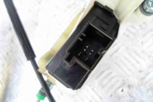 Изображение товара 81977 - 00081977 steklopodemnik perednij levyj