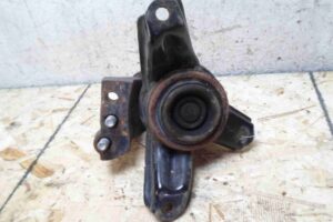 Изображение товара 82077 - 00082077 podushka krepleniya dvigatelya Alfa Romeo 146 1