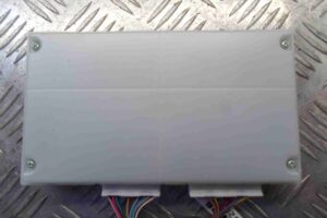 Изображение товара 82083 - 00082083 blok upravleniya Toyota Hiace 3