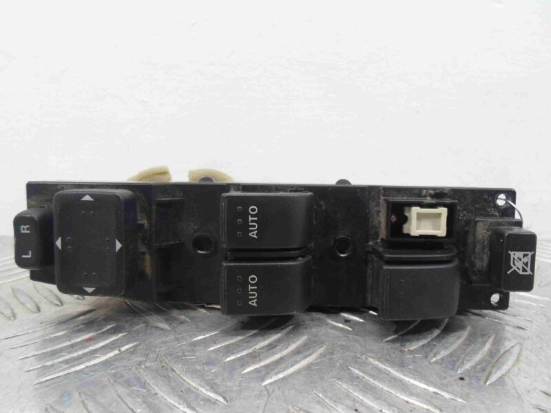 Изображение товара 82098 - 00082098 knopka steklopodemnika Citroen C5 3