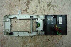 Изображение товара 82145 - 00082145 panel tsentralnoj konsoli Audi Q5 3