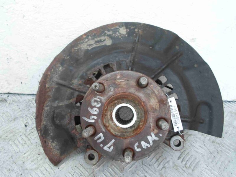 Изображение товара 82364 - 00082364 kulak povorotnyj levyj Subaru Legacy