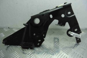 Изображение товара 82421 - 00082421 petlya kryshki bagazhnika 