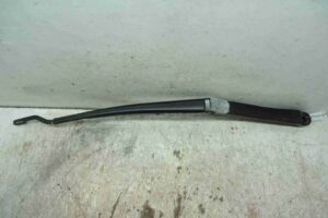 Изображение товара 82541 - 00082541 povodok stekloochistitelya Rover 400 2