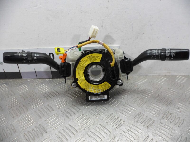Изображение товара 82613 - 00082613 pereklyuchatel podrulevoj (strekoza) Citroen C5