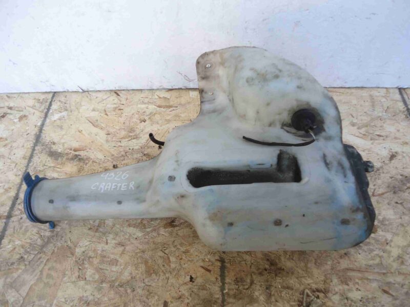 Изображение товара 82682 - 00082682 bachok omyvatelya Toyota Celica