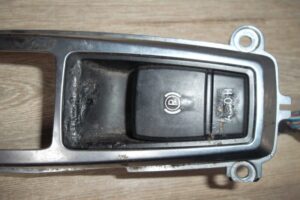 Изображение товара 82730 - 00082730 vyklyuchatel EMF 1