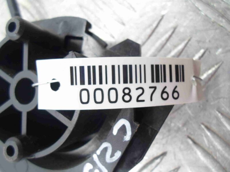 Изображение товара 82766 - 00082766 ruchka otkryvaniya kapota Honda Civic