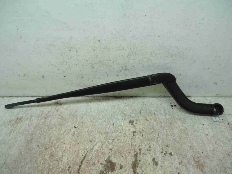 Изображение товара 82810 - 00082810 povodok stekloochistitelya Audi Q5